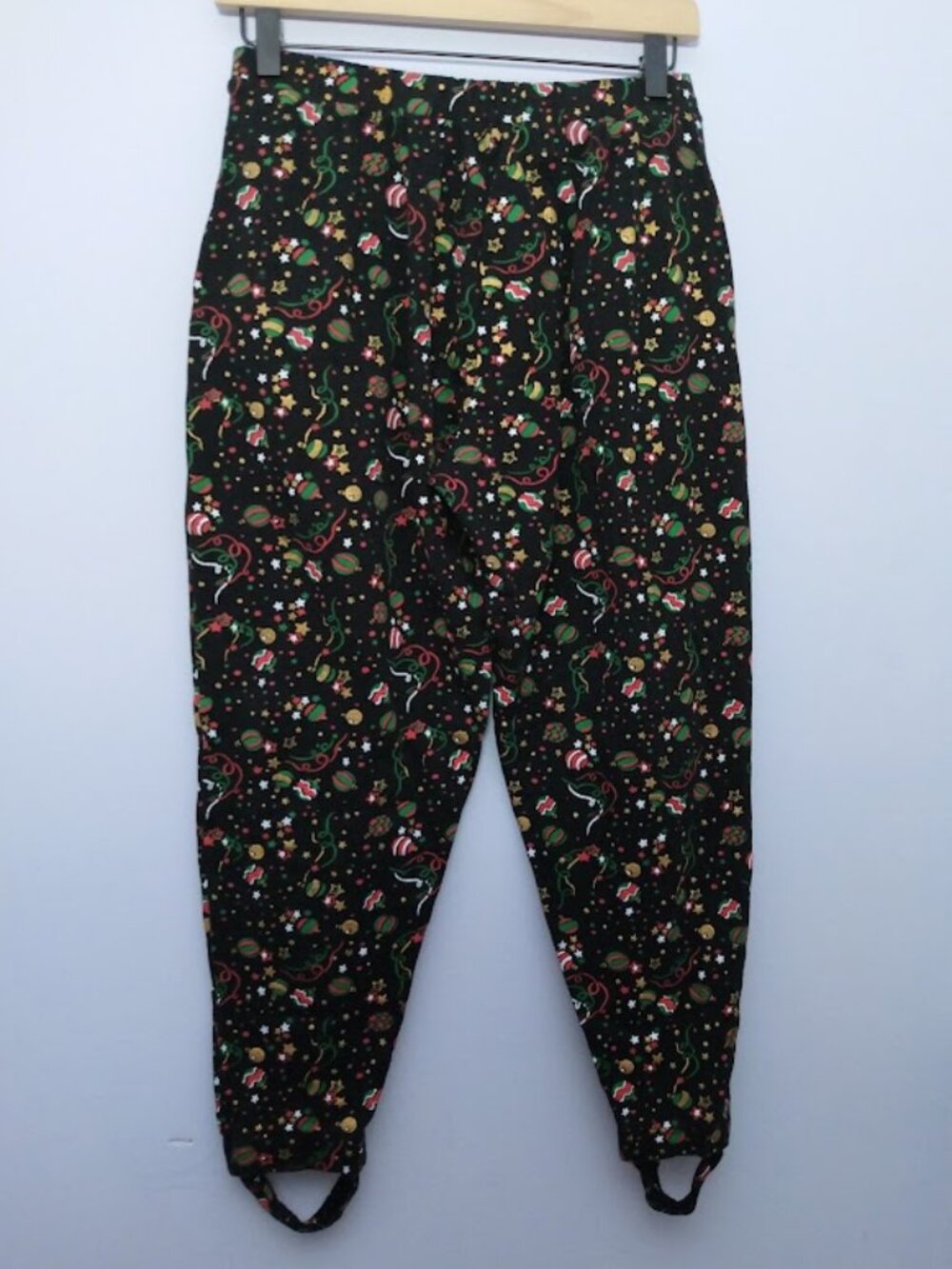 Vintage Women's Large Christmas Stirrup Pants Black w/Ornaments Chaus Holiday